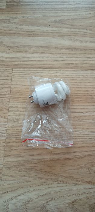 Becuri economice 220 V  11 W Huayi