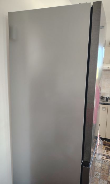 Combina frigorifica cu garanție BEKO B3RCNA364HXBR1, No Frost, 316 l, H 186.5 cm, Clasa E