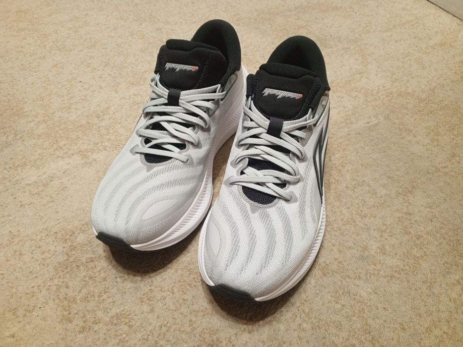 Новые кроссы Li ning, оригинал, 45 размер