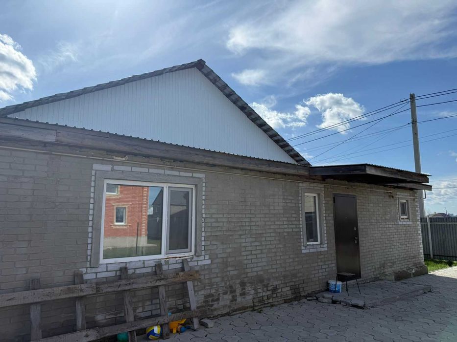 Продам пластиковые рамы