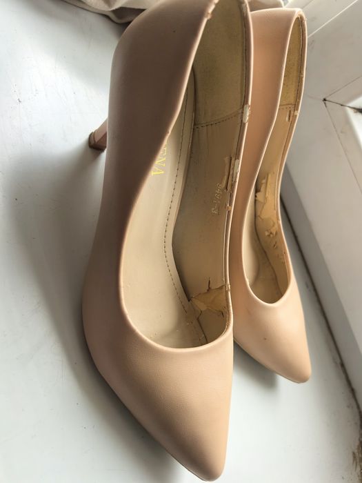 Женский туфли  и детская обувь