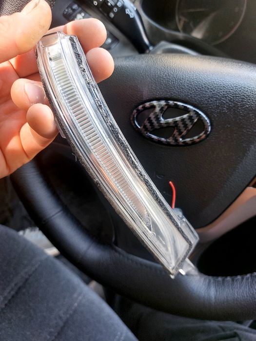 Поворотник на зеркала