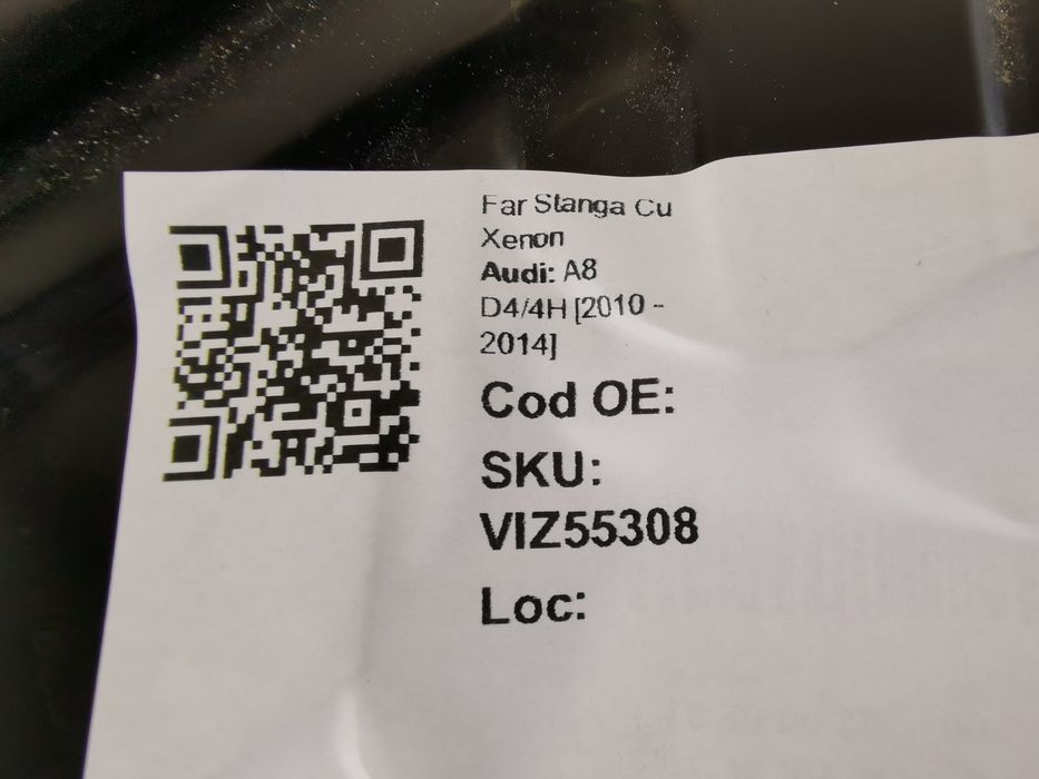 Ауди А8 / Audi A8 Ляв фар с ксенон, оригинален, в добро състояние