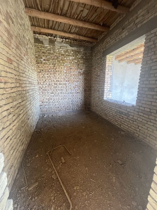 6 сотих ховли сотилади Фарход савхоз