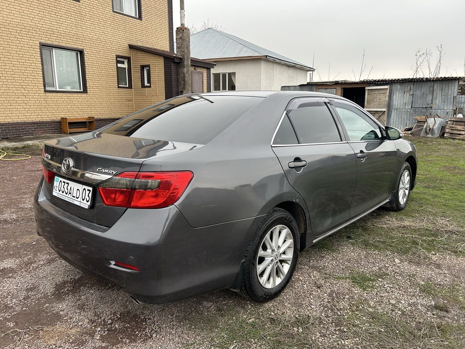 Продам камри 50 2013 года