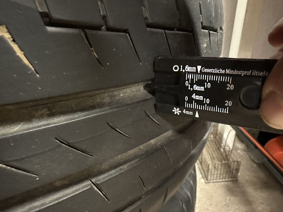 Гуми CONTINENTAL Premium Contact 6 215/60/16 - 200€