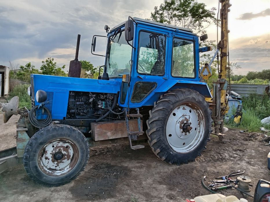 Продам ямобур мтз