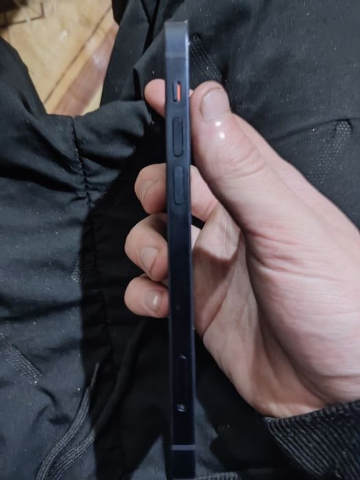 iPhone 12 на запчасти