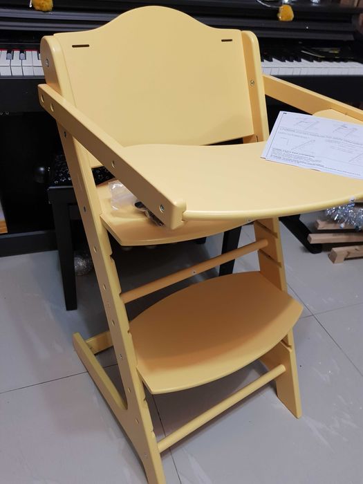 Scaun pentru alimentatie bebe Stokke stoke similar