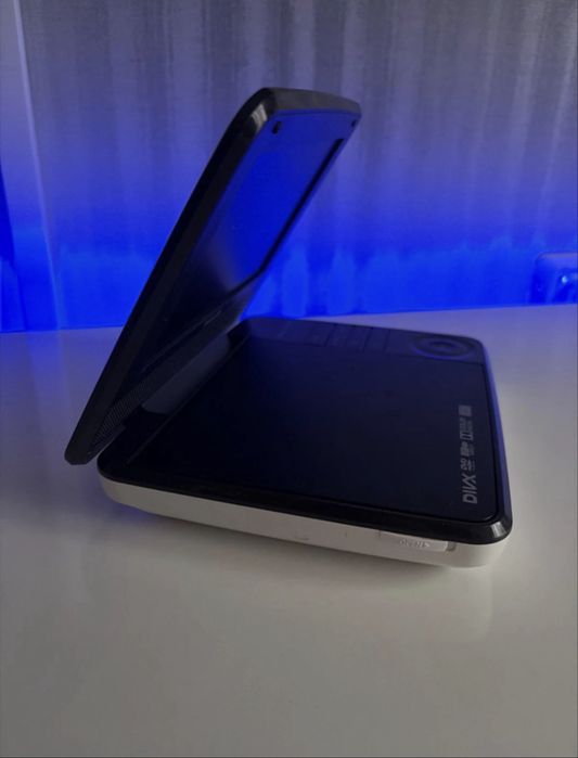 DVD Player portabil Phillips