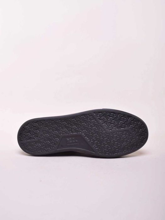 Sneakers iceberg Piele