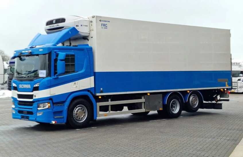 Dezmembrez camioane Scania seriile P G R  4x2 6x2 6x4 6x6 Piese/Scania