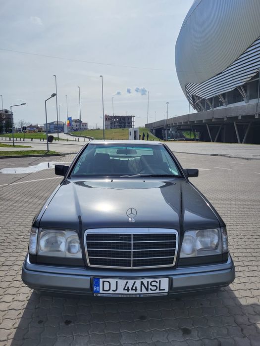 Mercedes Benz w124 300CE