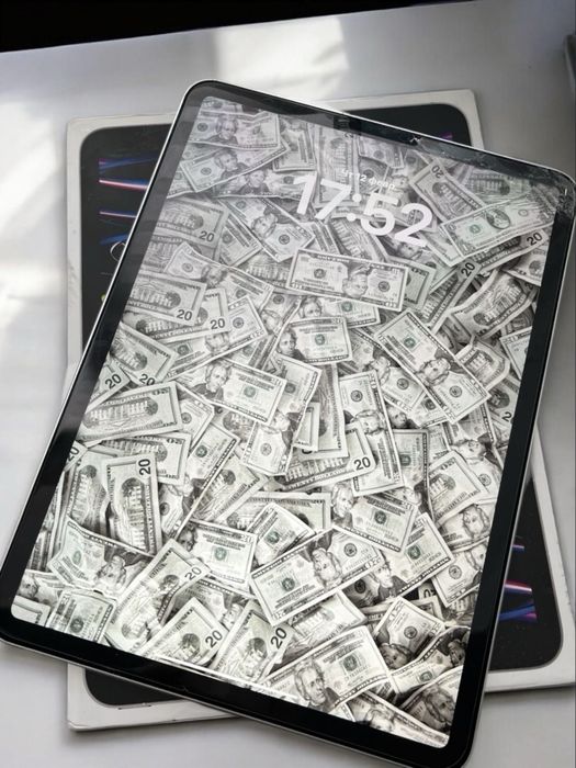 iPad Pro M2 128/8 gb 11 дюйм