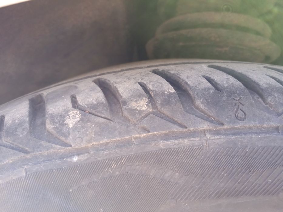 Джанти и гуми  Мерцедес w 204/ c 220-2008g.