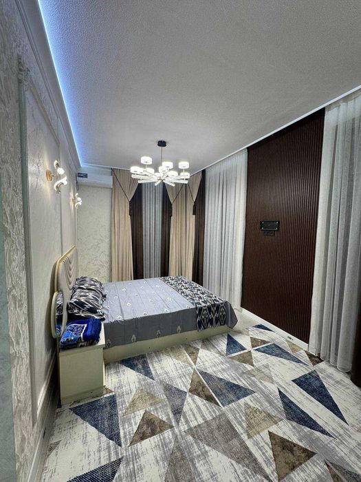 Ozod sharq hududida kvartira zudlik bilan sotiladi!