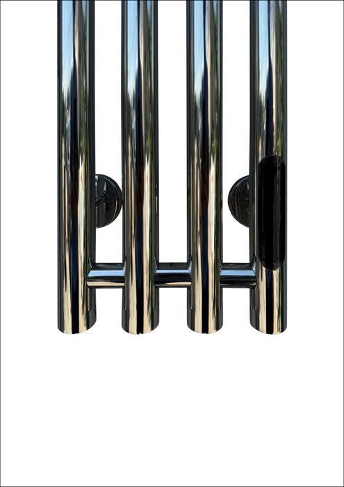 Вертикальный полотенцесушитель от производителя, с гарантийным талоном