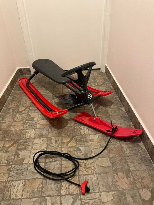 Детска шейна, тип “ чук и гек”