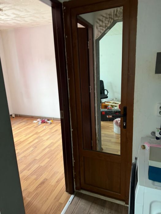 Apartament 2 camere semidecomandat