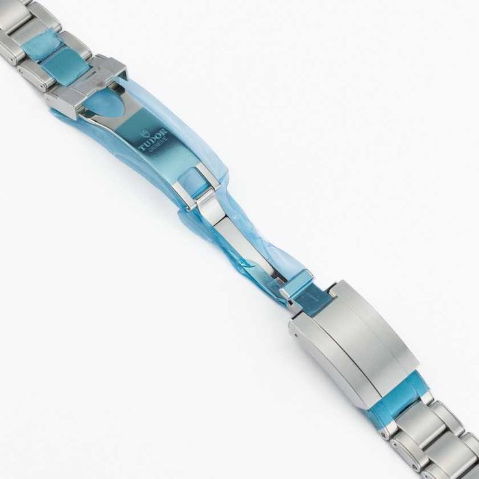 Tudor Black Bay 54 M79000N-0001