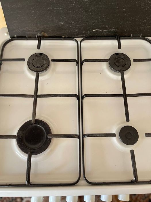 Kuxinniy mebel gazplita vityeshka sotiladi