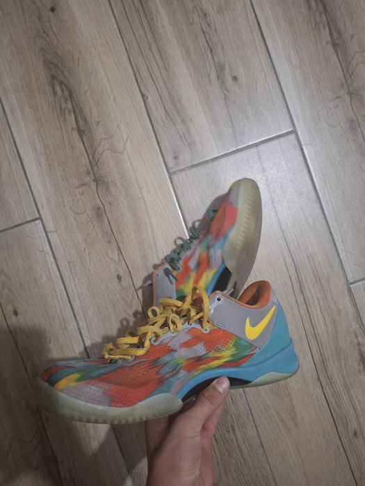 Kobe 8 venice beach