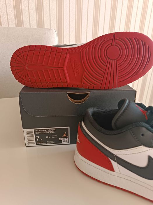 Маратонки Nike Air Jordan N40