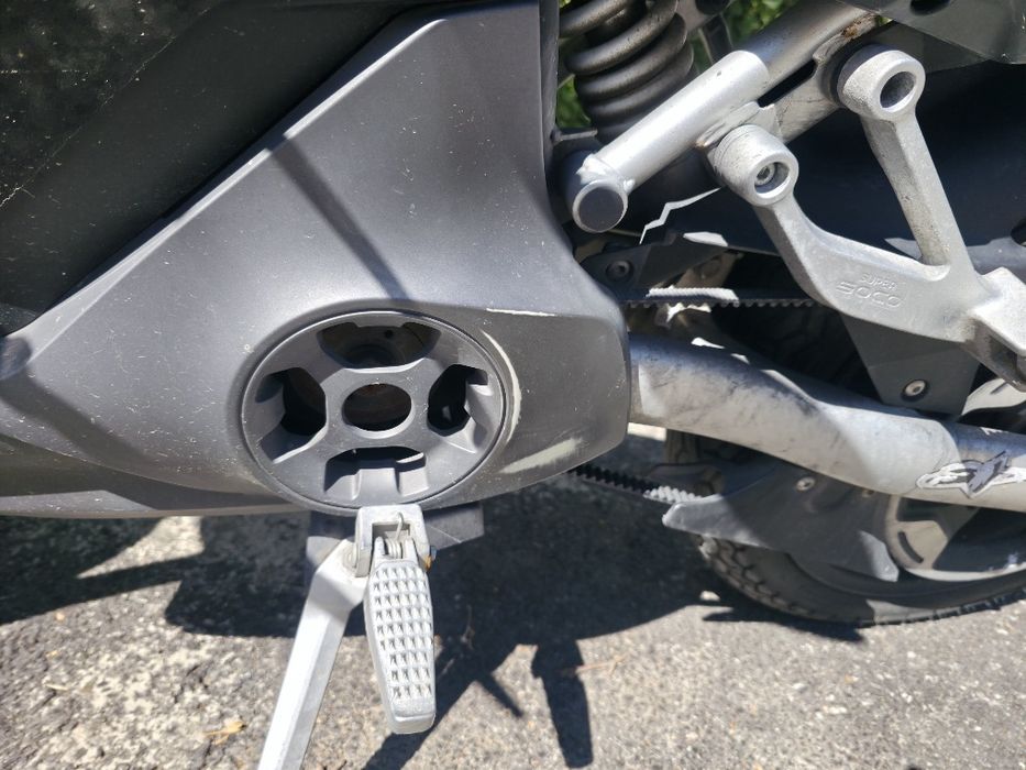 Super Soco TC Max 2023 cu 6700km la bord