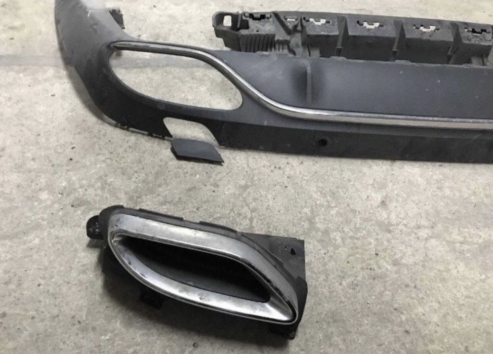 Оригинален Дифузер Задна Броня за Mercedes CLS W257 C257 AMG