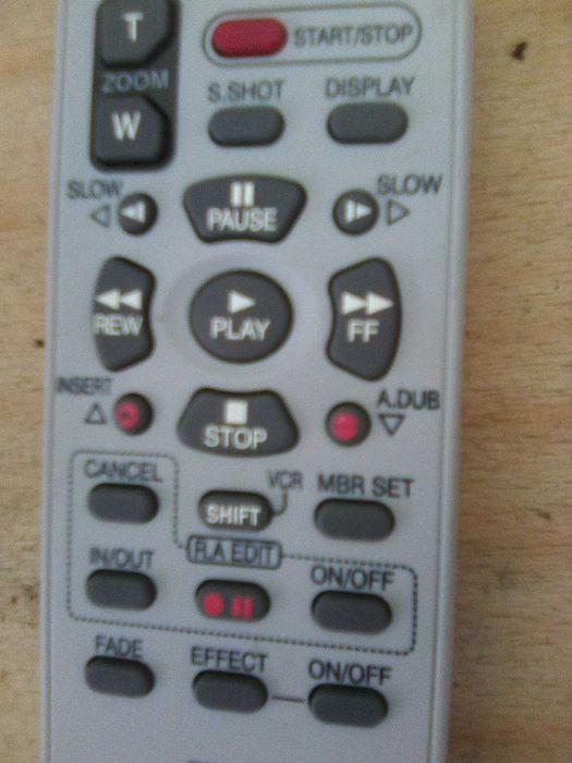 telecomanda jvc tv dvd vcr si una pt videocamera si o saba vcr tv