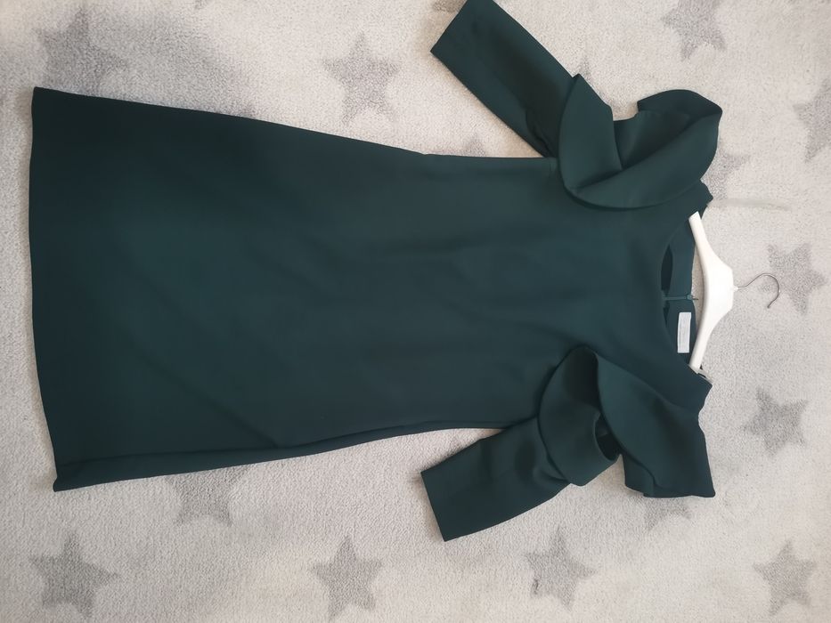 Vând rochii de seara