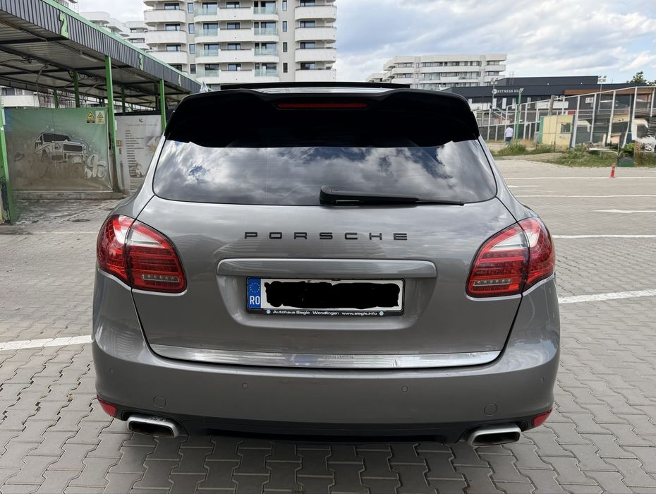 PORSCHE Cayenne 2012 — imagine 3