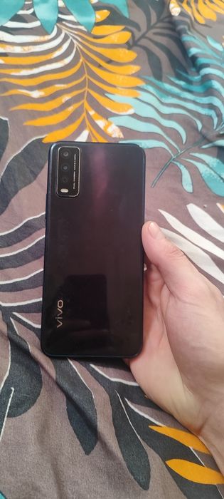 Продам vivo v2027
