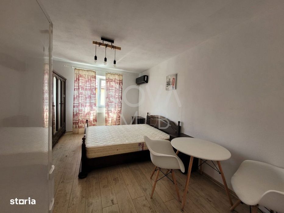 Garsoniera de inchiriat, Vasile Aaron — fotografia 1