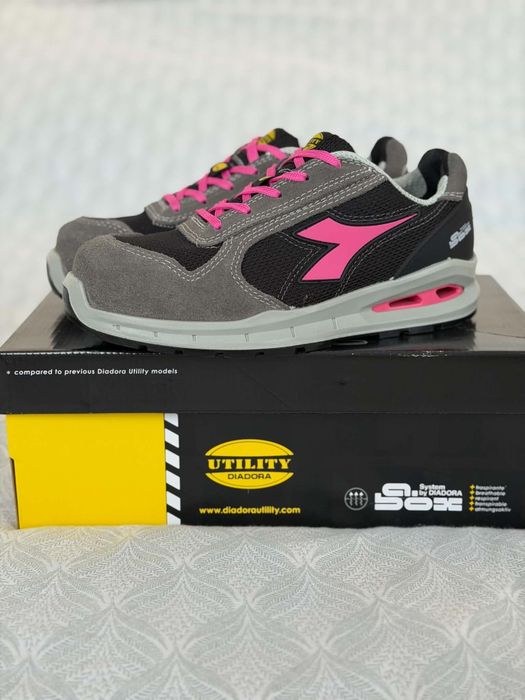 Работни обувки Diadora Utility S1PS ESD – почти нови
Цена: 78 €