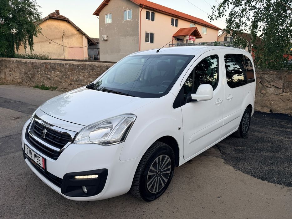 Peugeot partner 2017( doblo caddy)