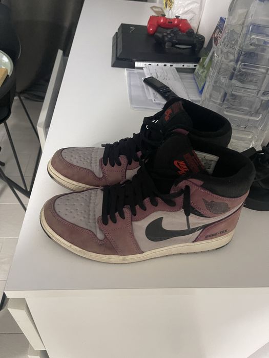 Vand air jordan 1 limited edition gore tex noi