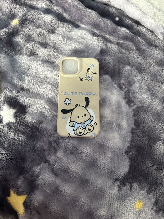 Чехлы на iPhone 13