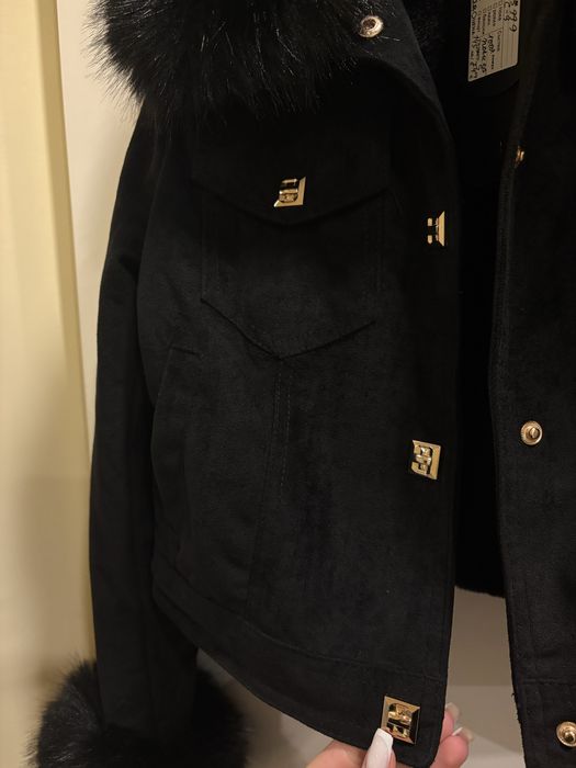 ЧИСТО НОВО Черно палто/S размер