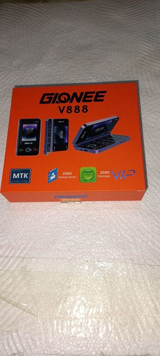 Мобильный телефон GIONEE V888