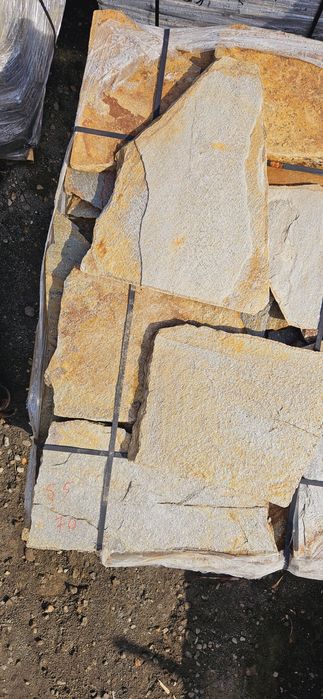 Piatră naturală poligonală