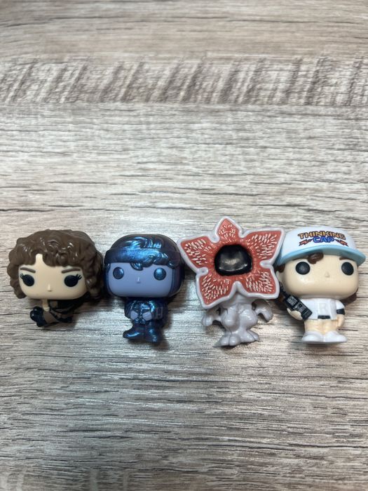 продам фигурки осд киндер джой!