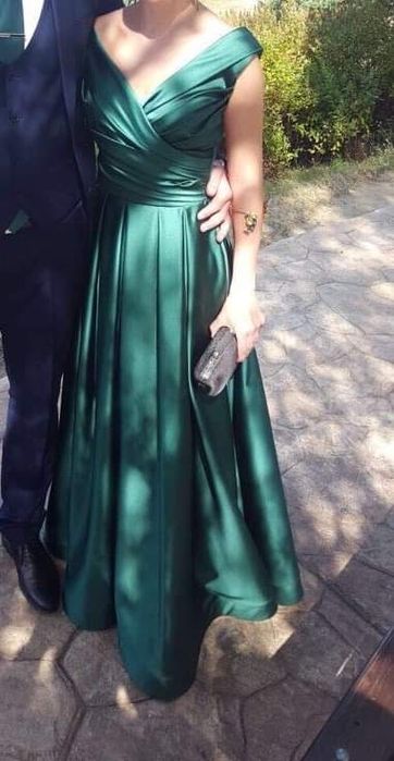 Официална зелена рокля