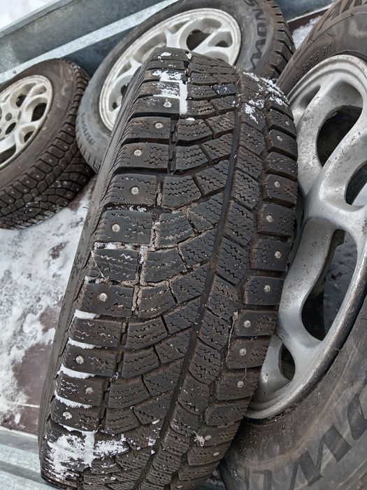 Продам 4 колеса в сборе