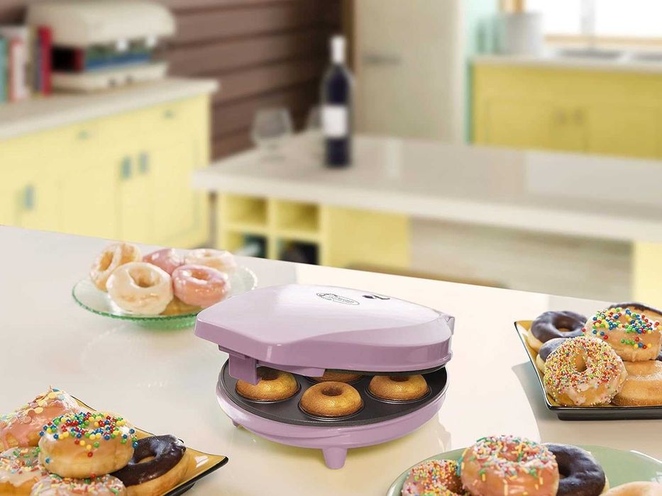 Мини машина за понички Bestron, за 7 малки понички, 700W, лек ДЕФЕКТ