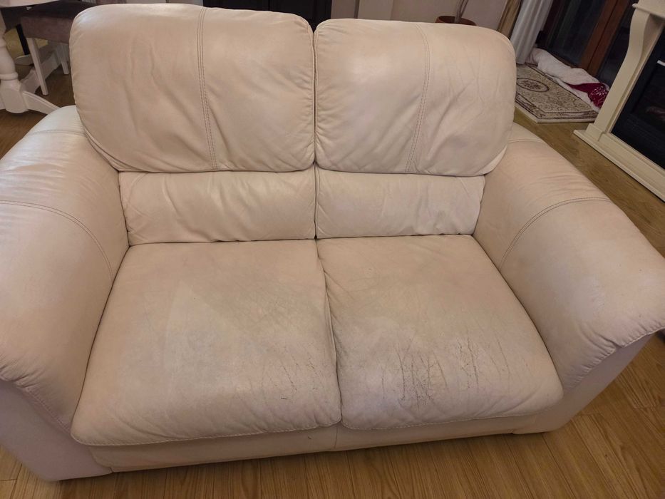 Canapea piele, 2 locuri.crem