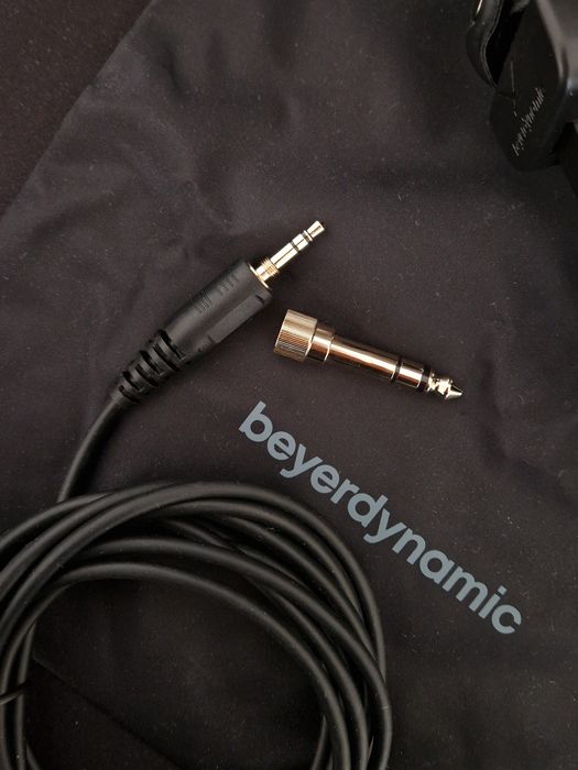 Студийни слушалки Beyerdynamic DT 770 PRO 80Ω