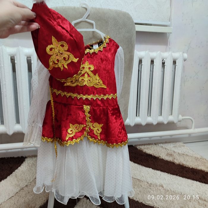 Детское платье по 3000 тенге каждый