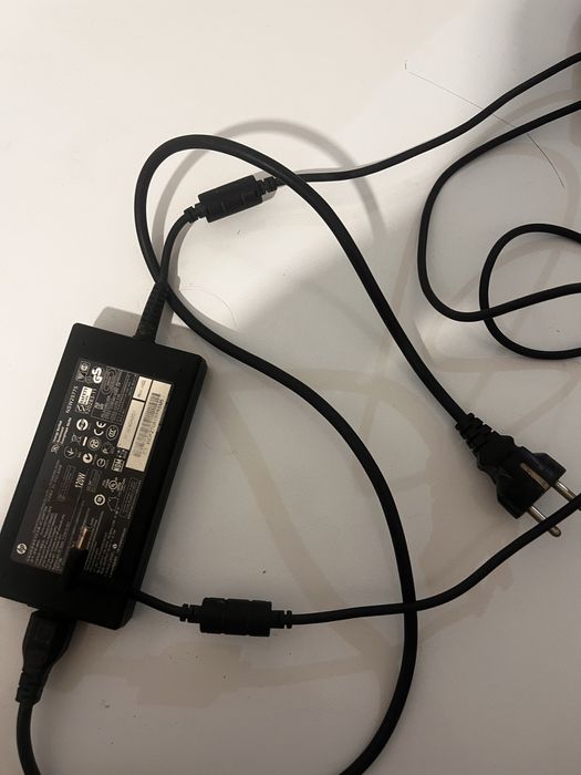 Зарядка для HP ноутбуков.