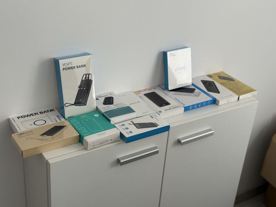 Baterii externe - / Fast Charge - Noi / Sigilate - 10000/2000 mah